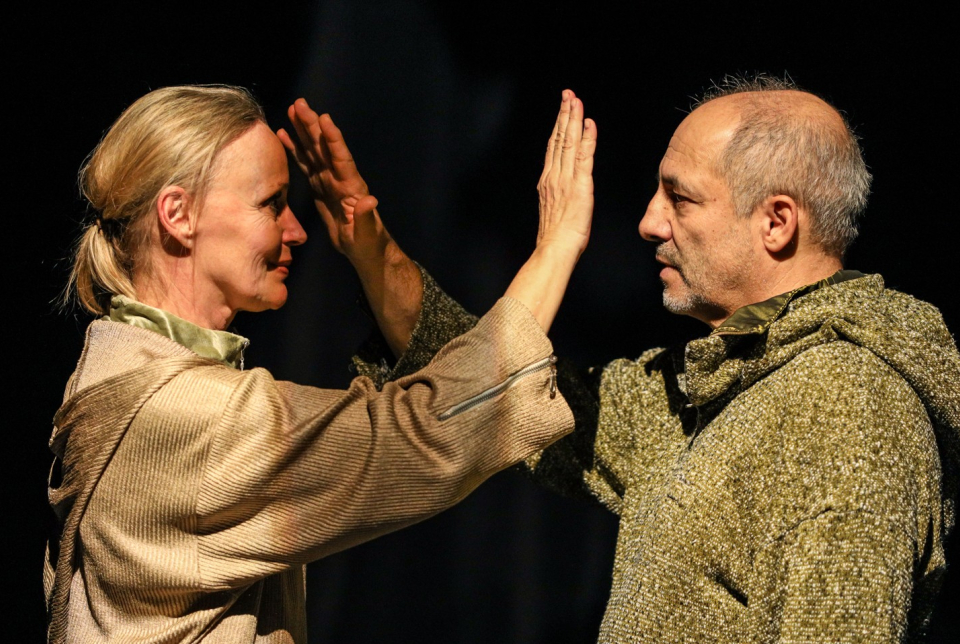 És Rómeó és Júlia